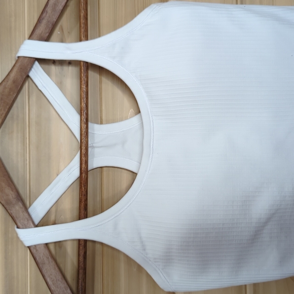 Lululemon Ebb to Street Tank II White Size 8 Racerback w1ax1s - Picture 3 of 9